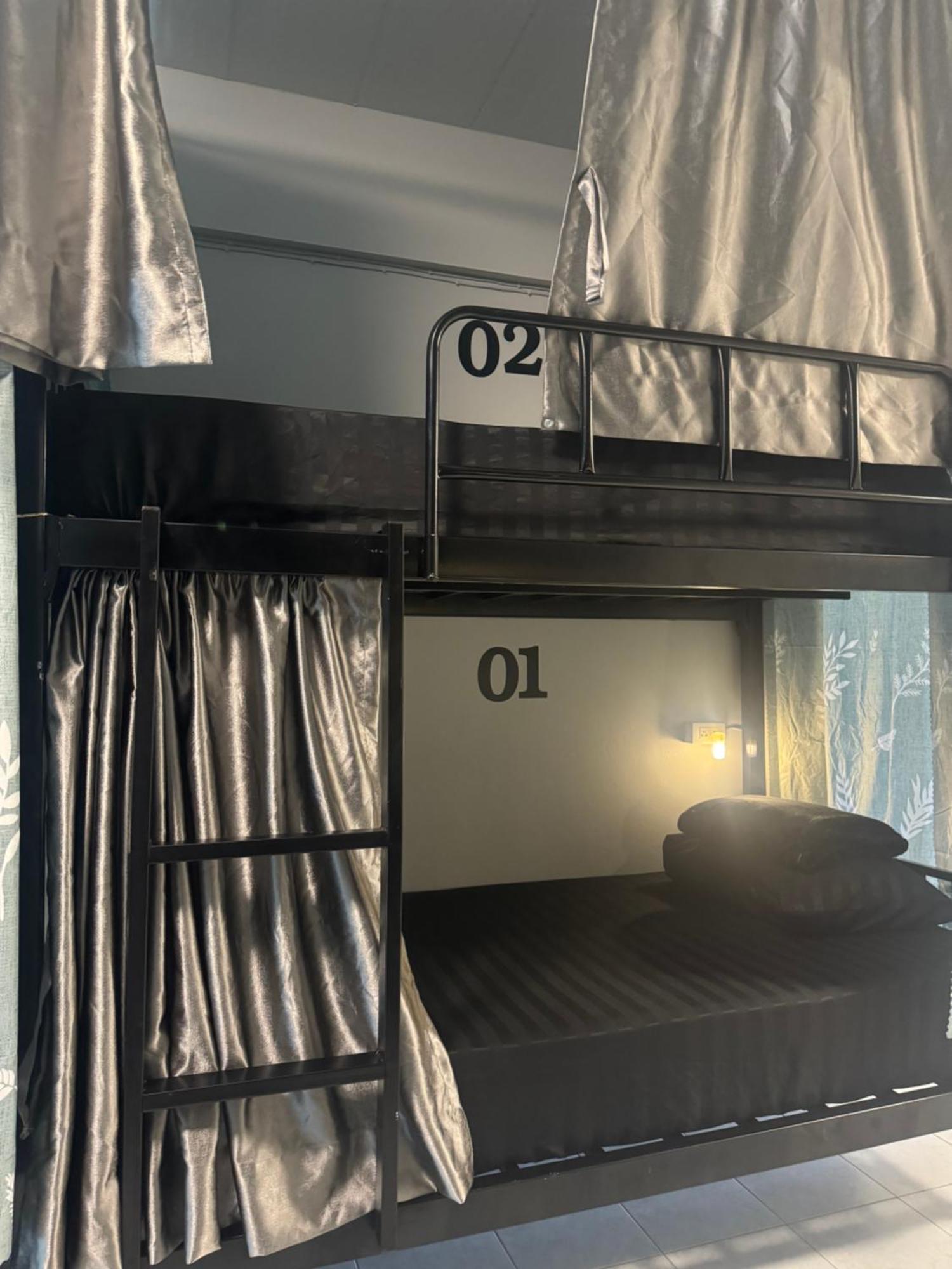 Mahar Hostel Chiangmai Чиангмай Экстерьер фото