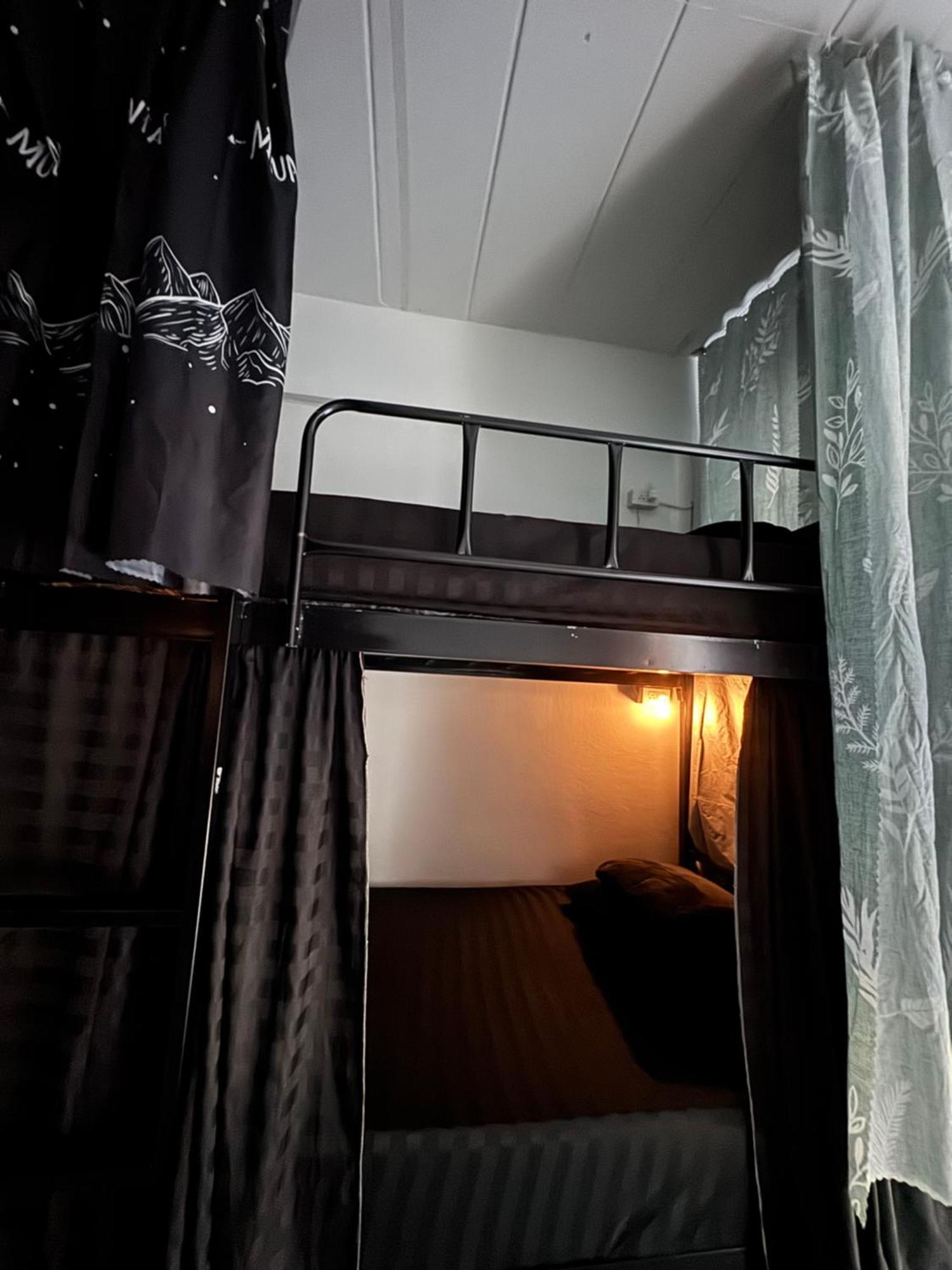Mahar Hostel Chiangmai Чиангмай Экстерьер фото