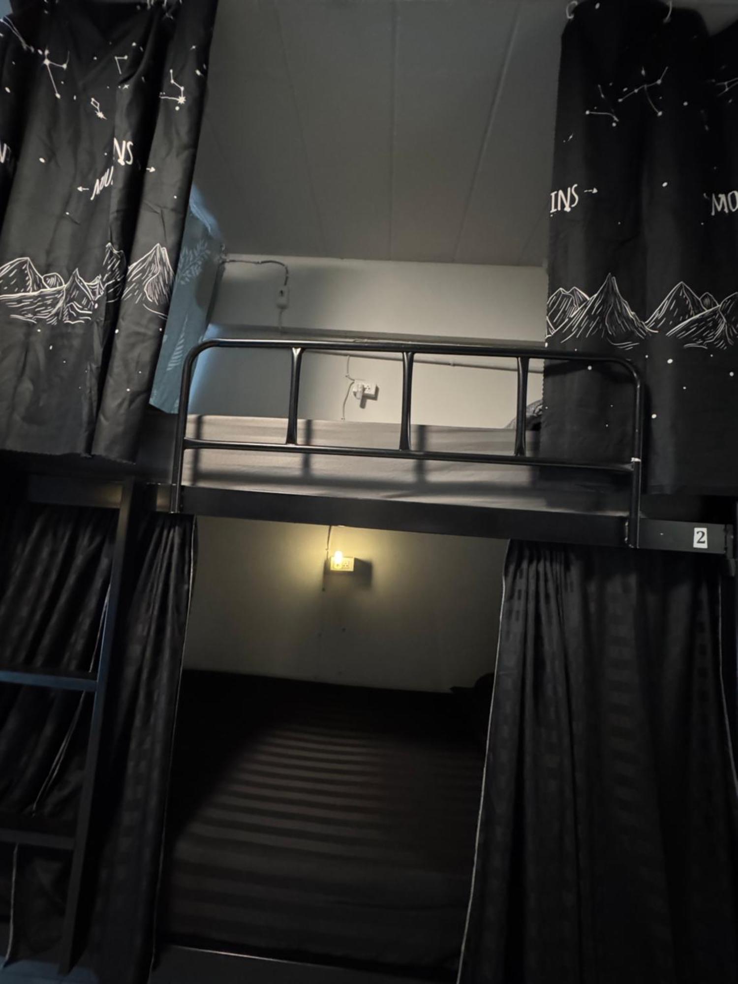 Mahar Hostel Chiangmai Чиангмай Экстерьер фото